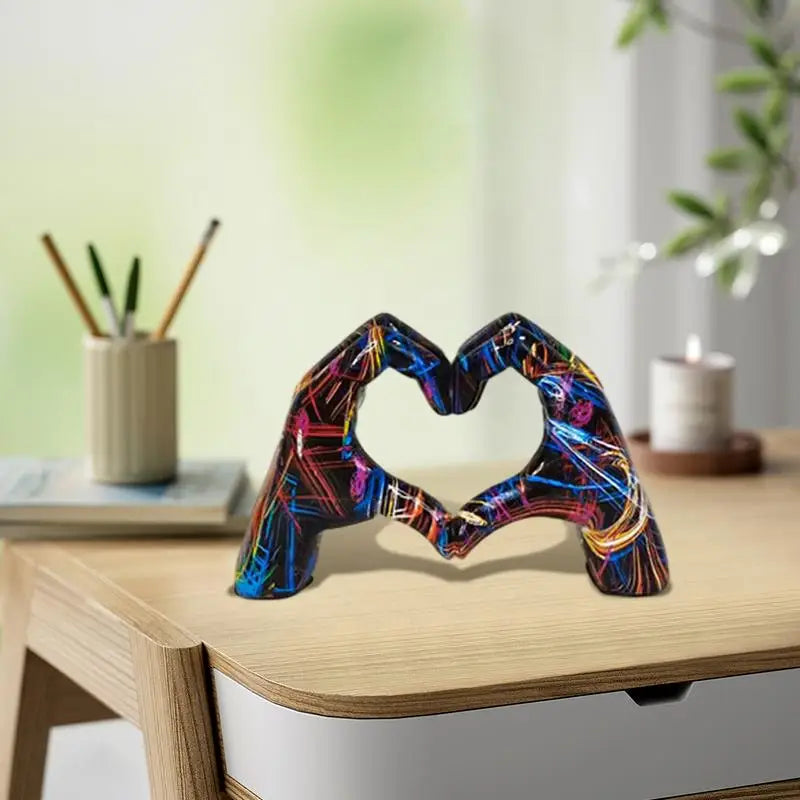 Creative Heart Gesture Sculpture Resin Abstract Hand